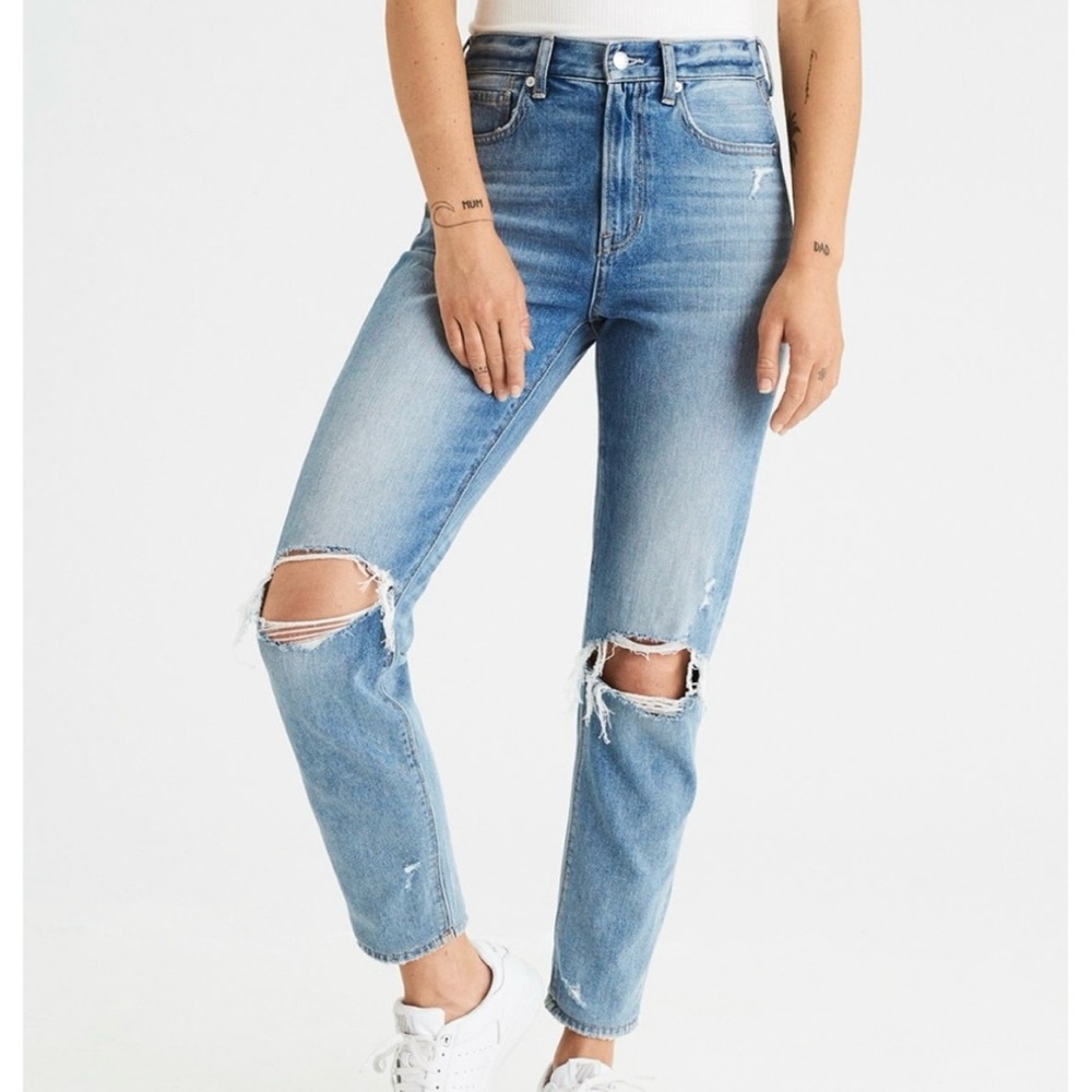 American Eagle Outfitters Blue Boyfriend Jeans Distressed